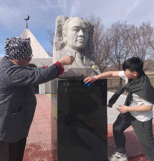 جەڭىس كۇنىنە وراي ەسكەرتكىشتەر ماڭى اباتتاندىرىلدى