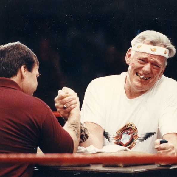 ەشكىم ۇتىلعان جوق