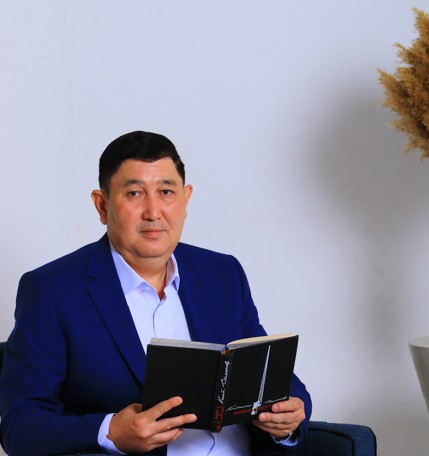 بەساسپاپ جۋرناليست