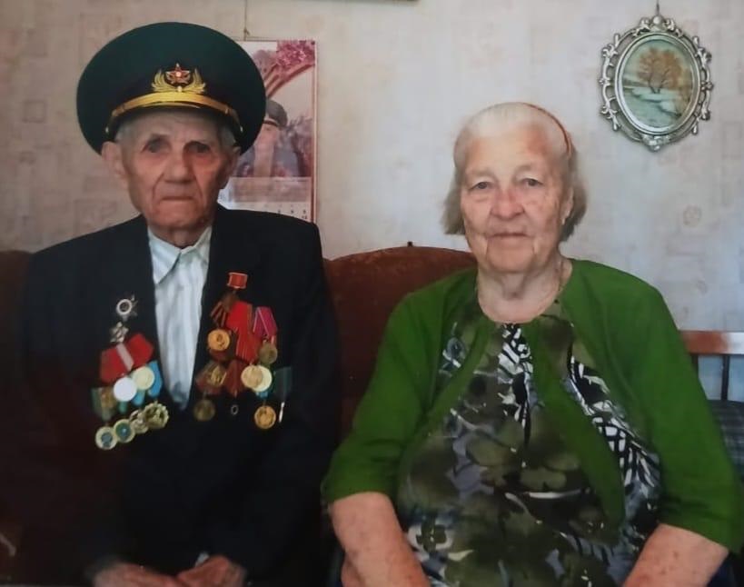 مايدانگەر سالعان سۋرەتتەر