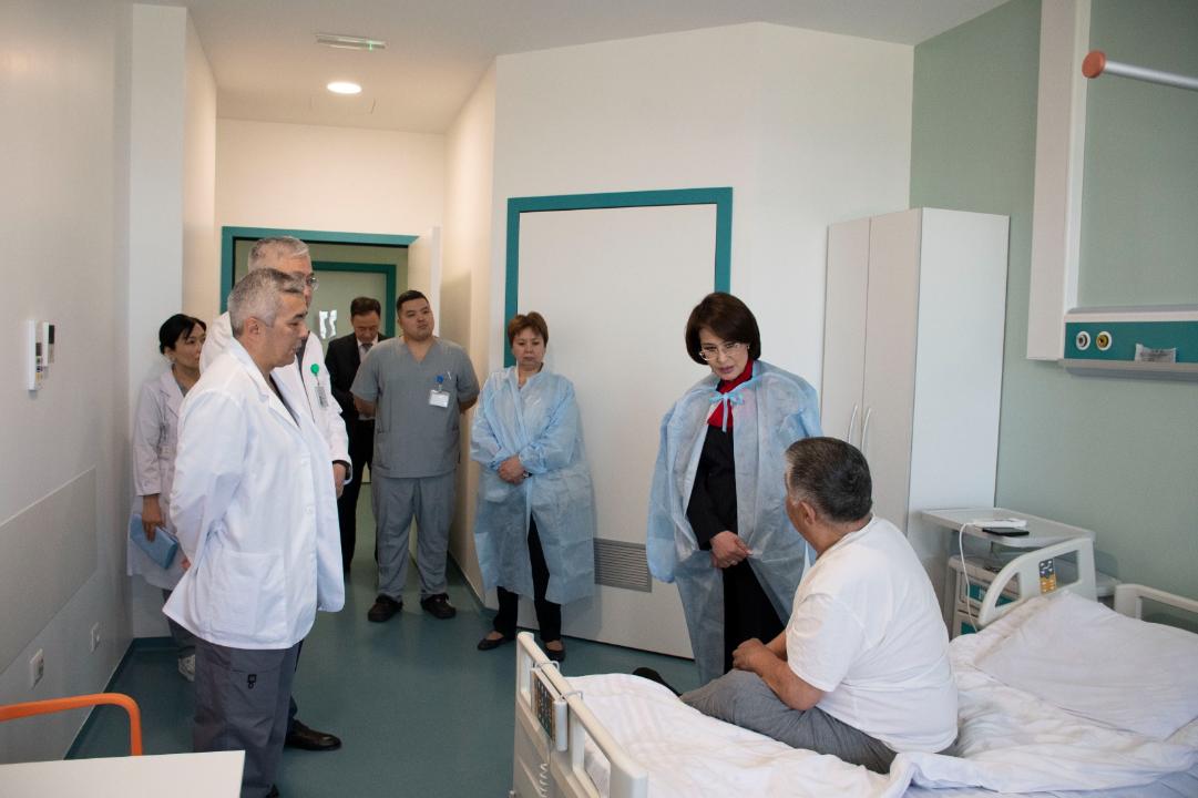 جۇرەك ىرعاعى ورتالىعى پاتسيەنتتەردى قابىلداي باستادى