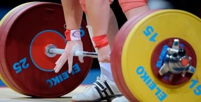 اۋىر اتلەتتەر الەم چەمپيوناتىندا 5 مەدال جەڭىپ الدى