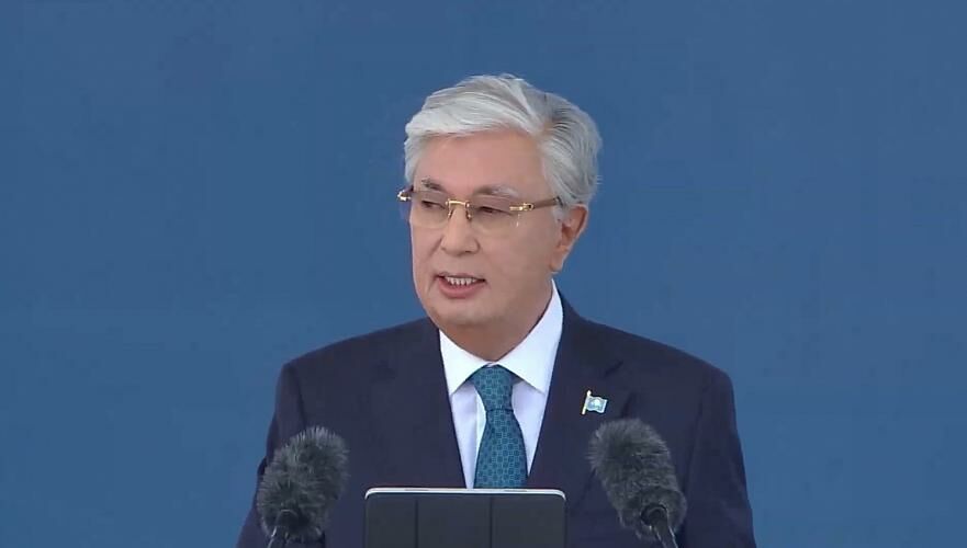 مەملەكەت باسشىسى ارميا قۋاتى تەمىردەي تارتىپپەن نىعاياتىنىن ايتتى