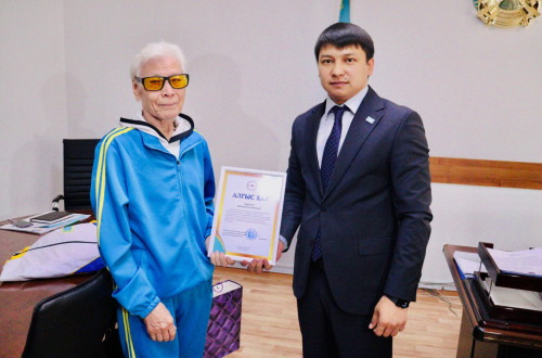 ورالدىق ارداگەر پاراسپورتشى 80 شاقىرىمدى جاياۋ ءجۇرىپ ءوتتى