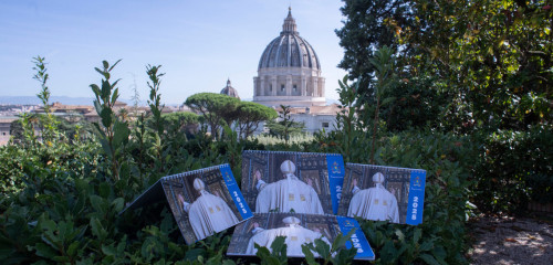 ريم پاپاسىن سايلاۋ قالاي ءجۇرىپ جاتىر