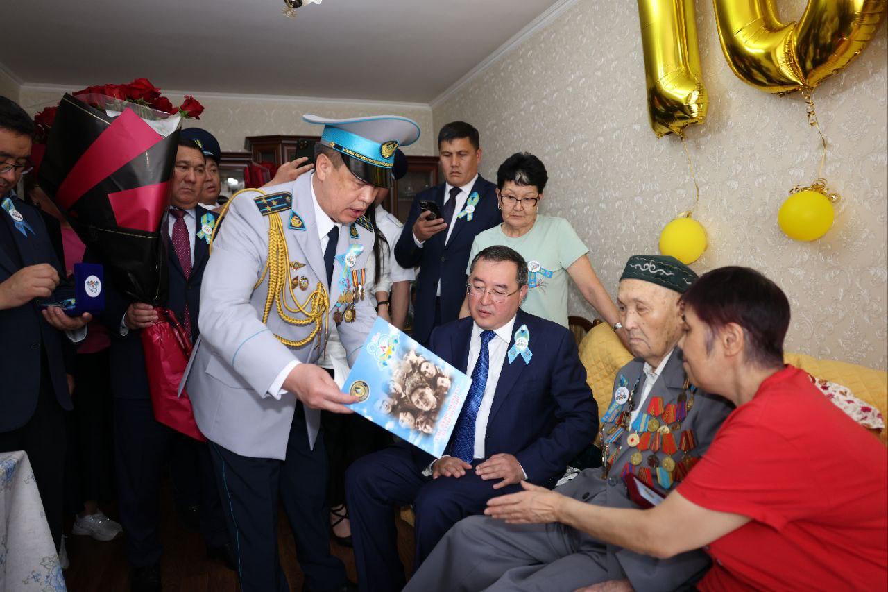 الماتى وبلىسىندا سوعىس ارداگەرلەرىنە پاتەر كىلتى بەرىلدى