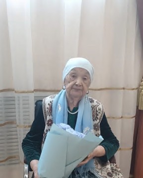 بەل جازباي جۇمىس ىستەگەن بالالار