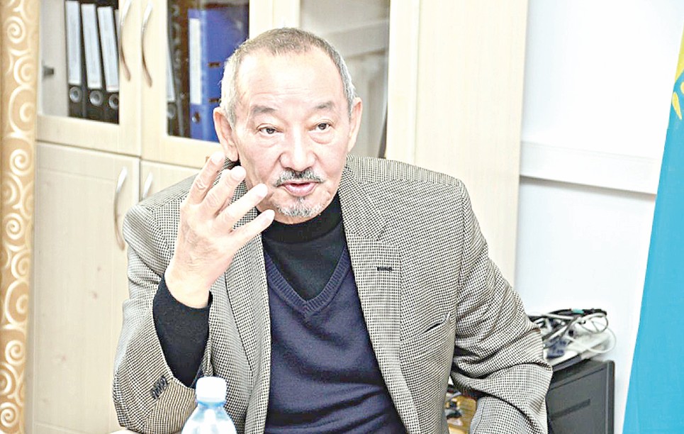 اردا اقىن – ازامات ەر