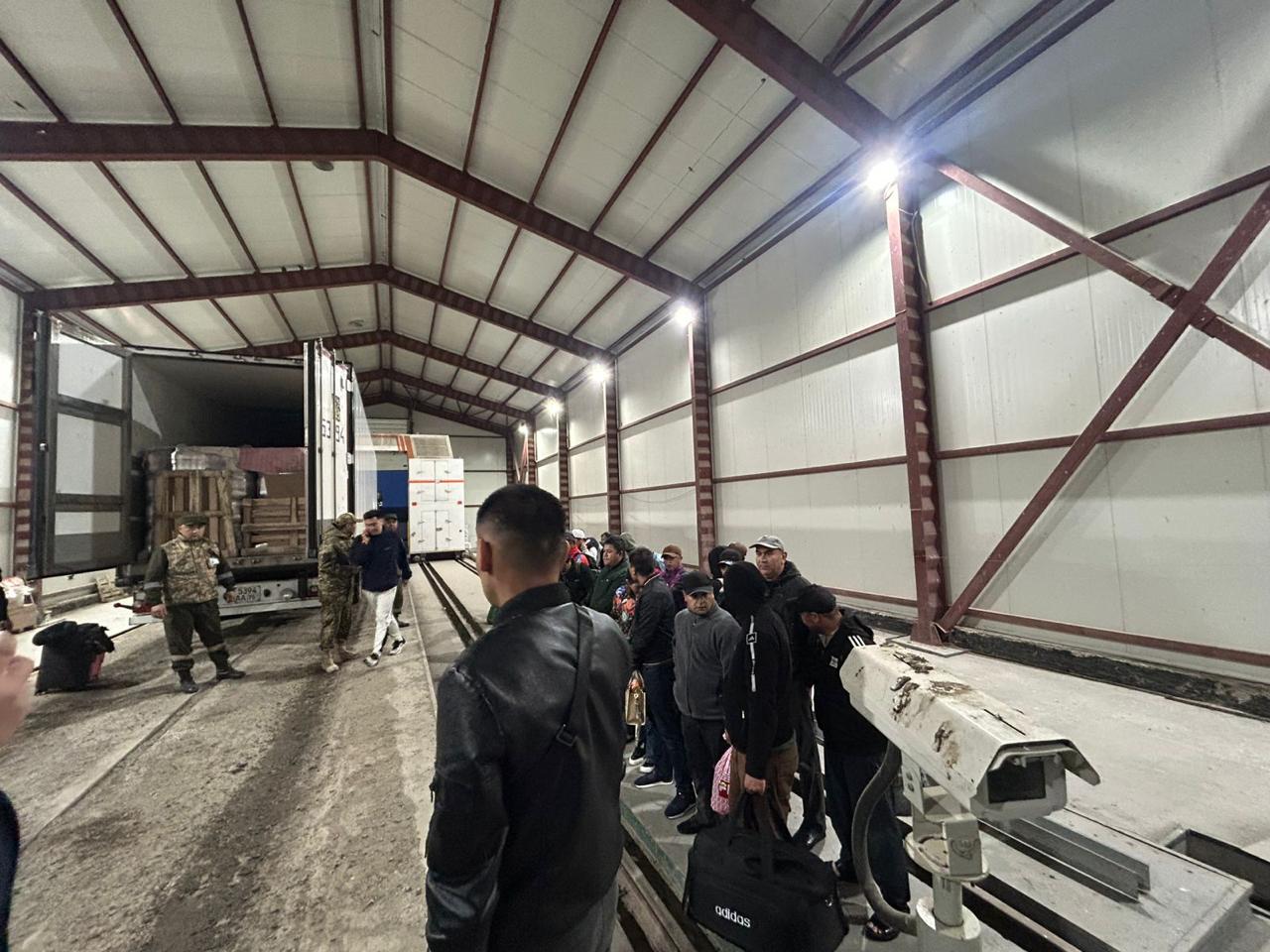 جايساڭداعى بەكەتتە زاڭسىز ميگرانتتار ۇستالدى