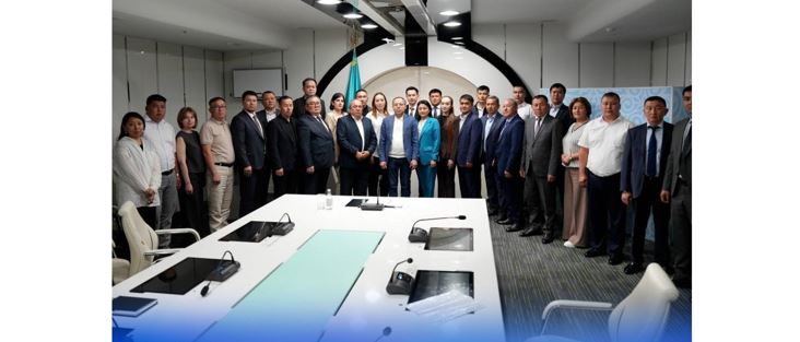 سۋ ماماندارىنىڭ ەكىنشى توبى قىتايعا وقۋعا اتتاندى