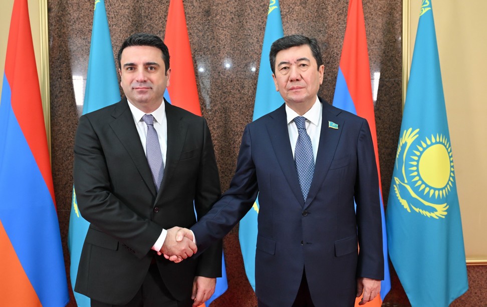 پارلامەنتارالىق بايلانىس جاندانادى