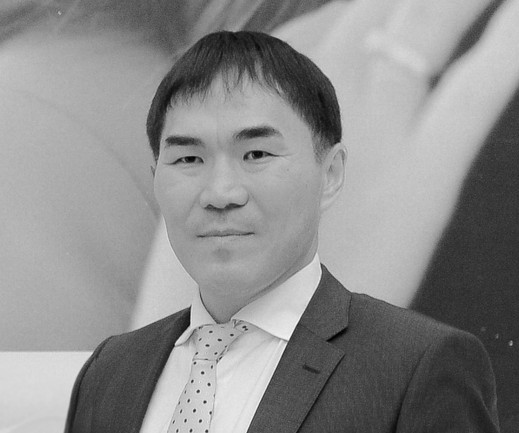 اسىلدىڭ سىنىعى, پاراسات شىراعى ەدى