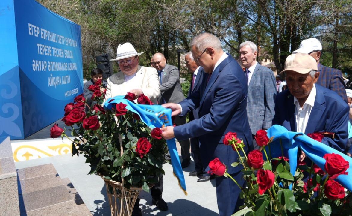 جەتىسۋدا قالامگەر ەسىمى  ۇلىقتالدى