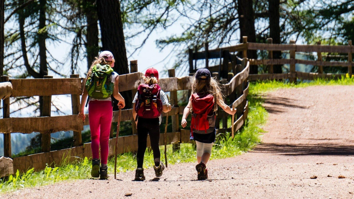 بالالار مەن جاسوسپىرىمدەر ءتۋريزمىنىڭ  جول كارتاسى ازىرلەندى