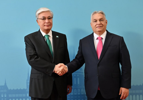 پرەزيدەنت بۋداپەشتتەگى Varkert Bazar پاۆيلونىنا باردى