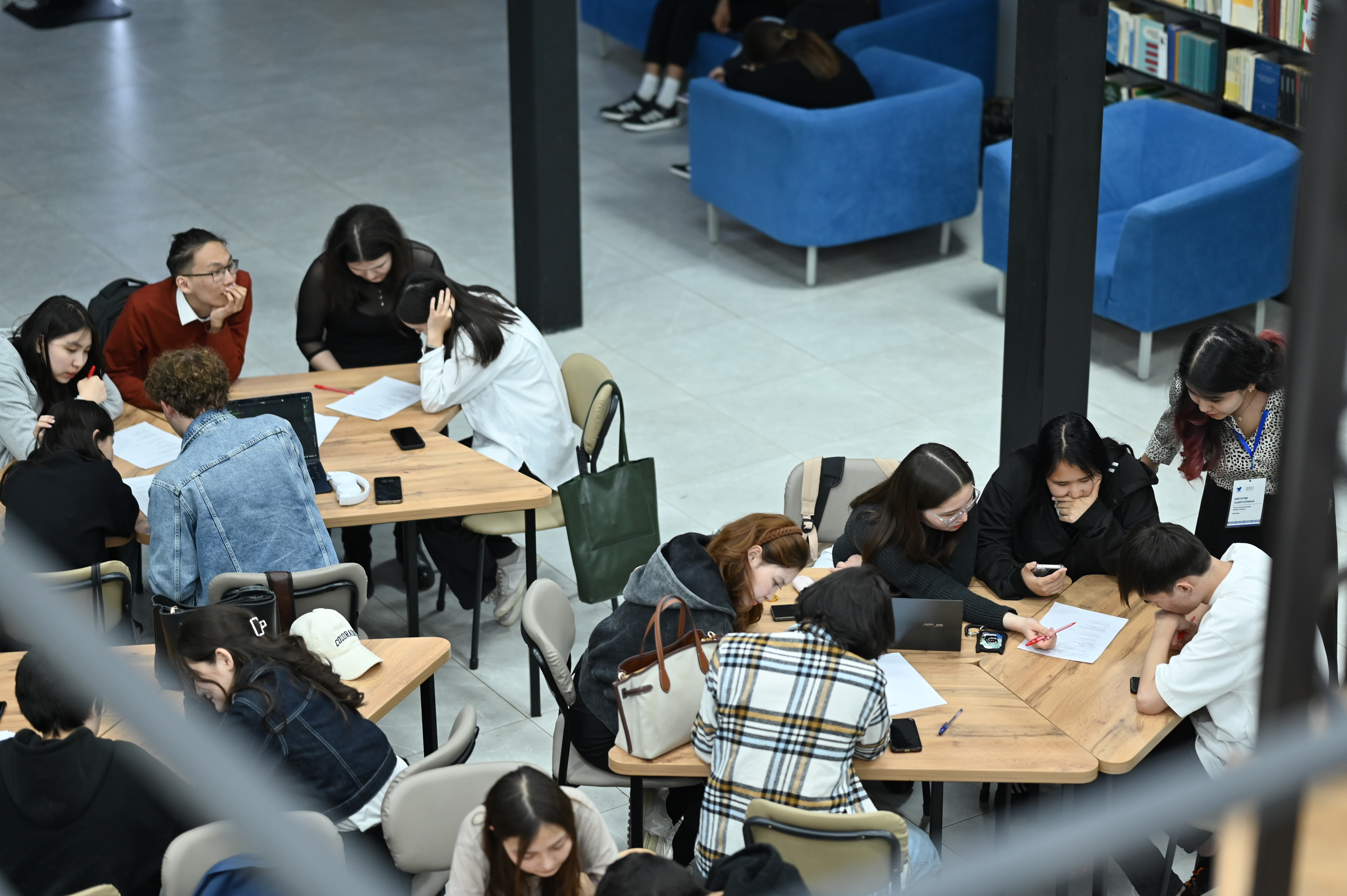 ۋنيۆەرسيتەت كىتاپحاناسى جاڭعىرتىلدى