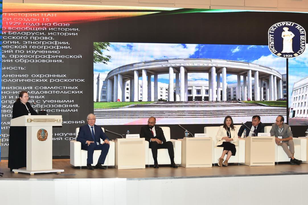 مادەني مۇرا: ساقتاۋ مەن جاڭعىرتۋ ءۇردىسى