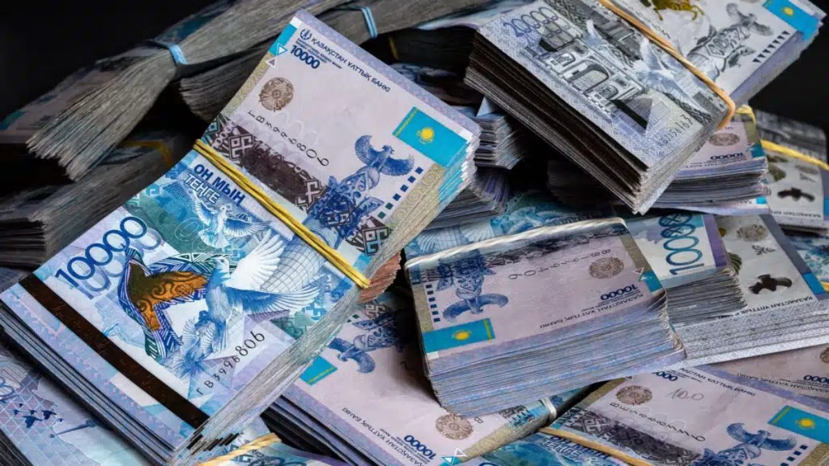 قازاقستان شەتەلدىك بانكتەن 46,3 ملرد تەڭگە نەسيە الادى
