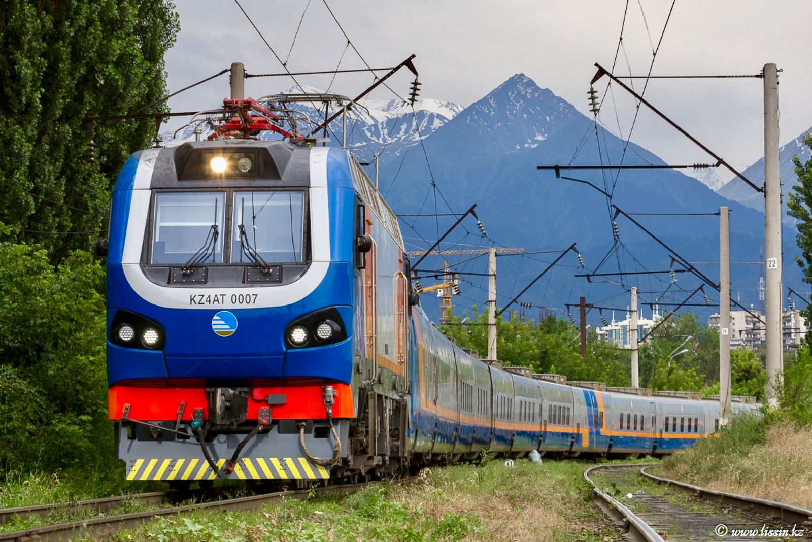 دەپۋتاتتار تالدىقورعان - تەكەلى اراسىندا جولاۋشىلار پويىزىن ىسكە قوسۋدى ۇسىندى