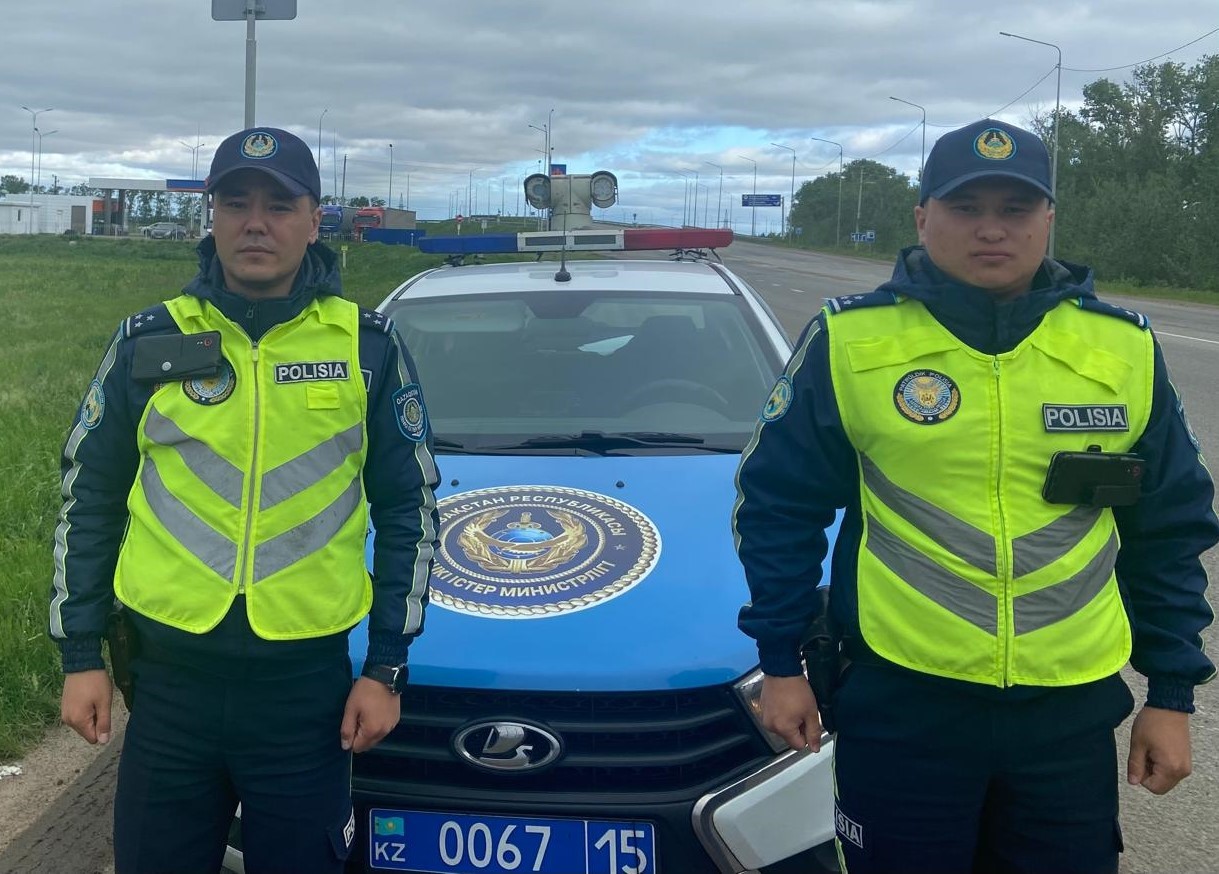 سقو-دا پوليتسەيلەر قاۋىپتى ءورتتىڭ الدىن الدى