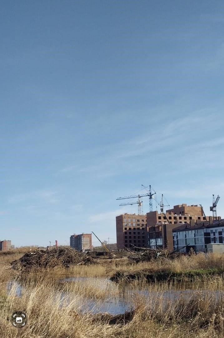 قاۋىپكە اينالعان قۇرىلىس