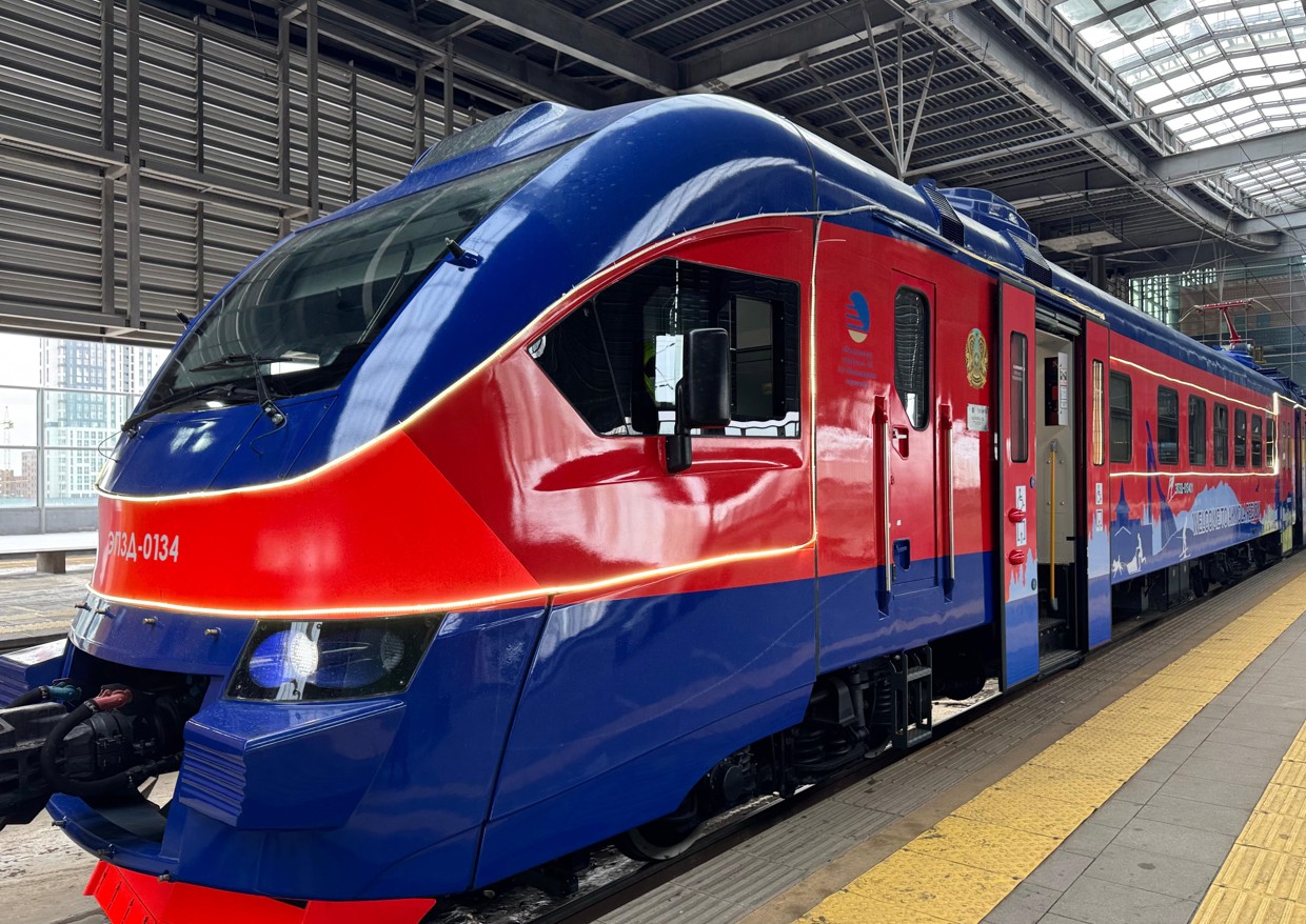 استانادان بۋرابايعا جاڭا ەلەكتر پويىزى قاتىنايدى