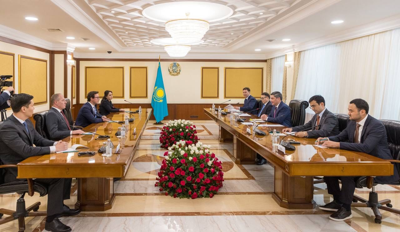 ولجاس بەكتەنوۆ اۆستريالىق ينۆەستورلارمەن كەزدەستى