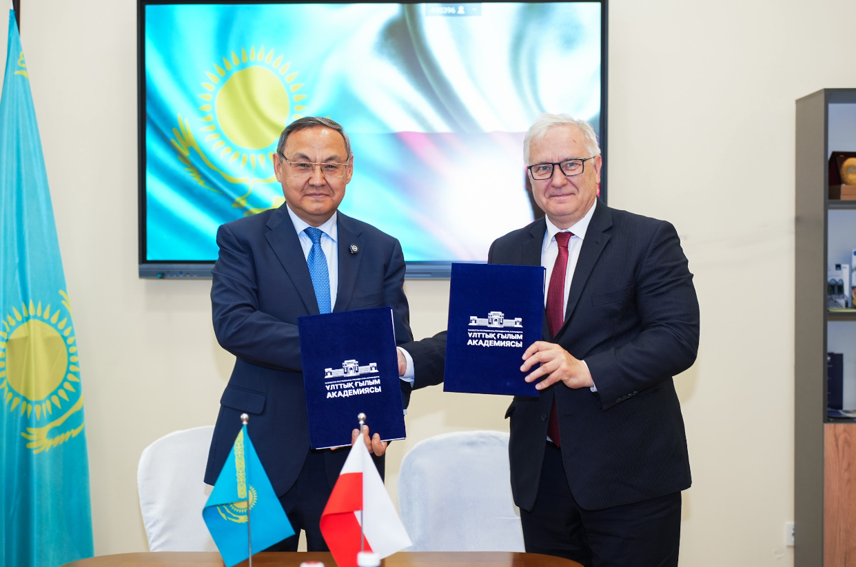 ۇلتتىق عىلىم اكادەمياسىندا پولشادان كەلگەن عىلىمي دەلەگاتسيامەن كەزدەسۋ ءوتتى