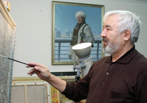 قاليوللا احمەتجان, سۋرەتشى, ەتنوگراف-عالىم: ونەردە ءالى ەۋروتسەنتريستىك كوزقاراس باسىم