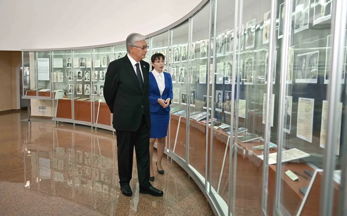 پرەزيدەنت «الجير» مۋزەيىن ارالاپ كوردى