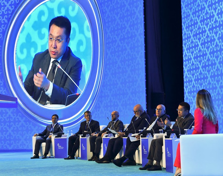 تىڭ يدەيالار مەن تۇعىرلى پىكىرلەر الاڭى