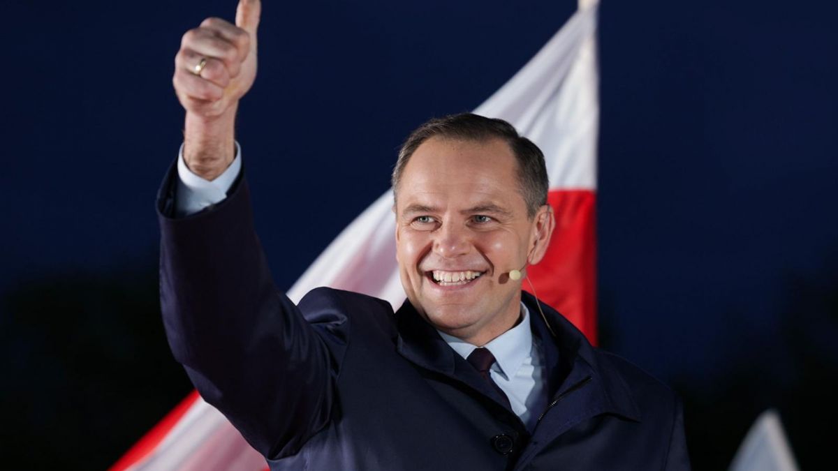 پولشا جاڭا پرەزيدەنتىن سايلادى