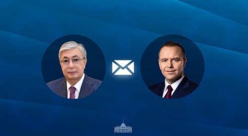 مەملەكەت باسشىسى پولشا پرەزيدەنتىن قۇتتىقتادى