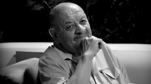 بەلگىلى قالامگەر ومىردەن ءوتتى