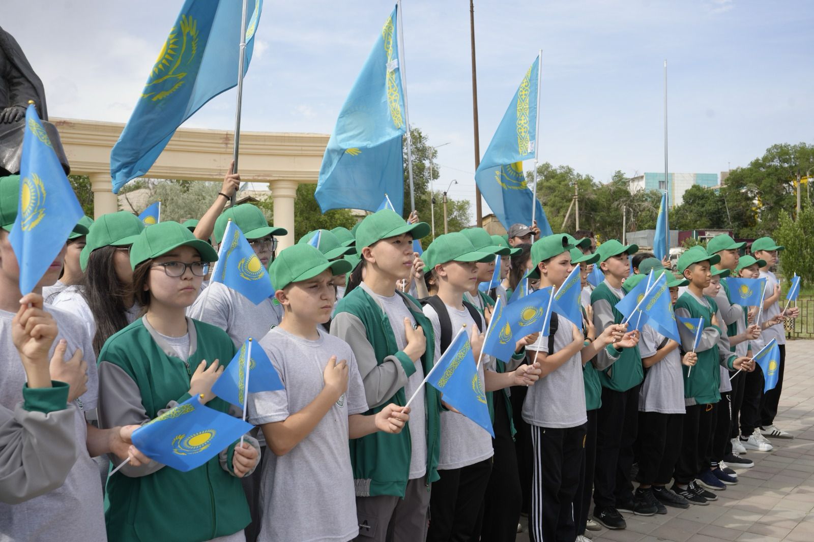 «جاسىل ەل» ەڭبەك جاساعىنىڭ جاڭا ماۋسىمى باستالدى