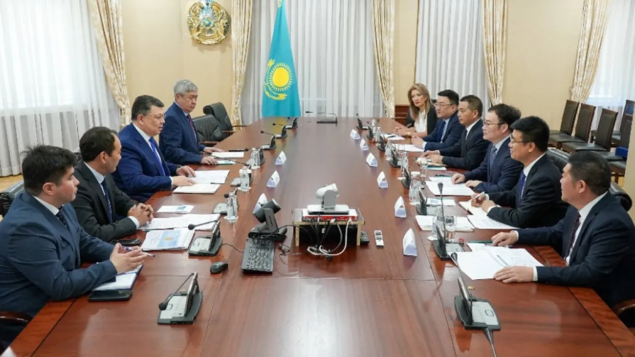 ىنتىماقتاستىق كەڭەيە تۇسەدى