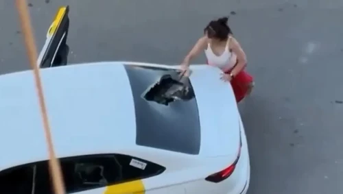 شىمكەنتتە تاكسيگە شابۋىل جاساعان ايەل ۇستالدى