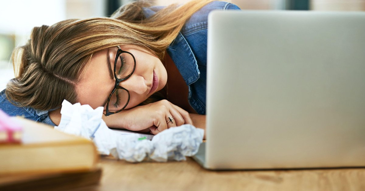 ۇيقىعا قاتىستى ءۇش ميف