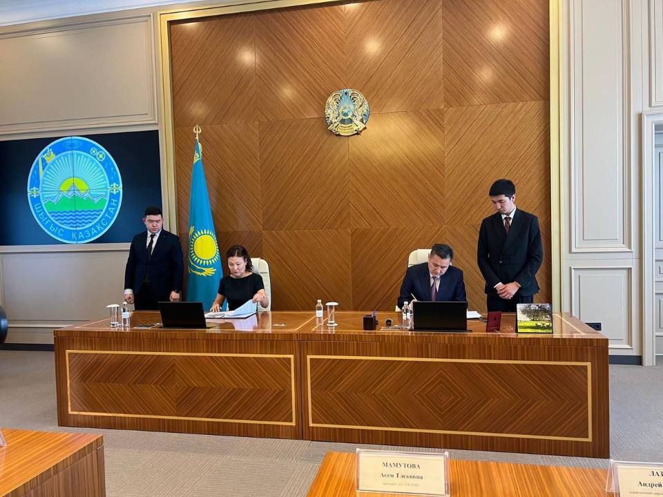 وسكەمەندەگى كاسىپورىندار ەكولوگيالىق مەموراندۋمعا قول قويدى