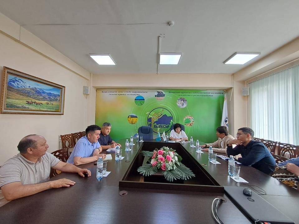 توپىراق قۇنارلىلىعىن قالپىنا كەلتىرۋ جوباسى تالقىلاندى