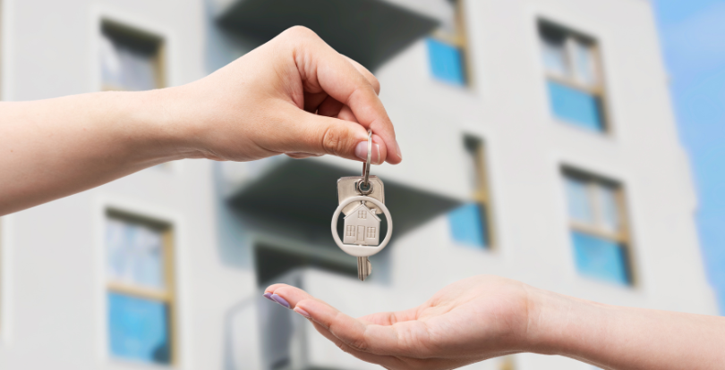 اۆتوبۋس اپاتىندا اياعىنان ايىرىلعان قىزدىڭ وتباسىنا باسپانا بەرىلەدى