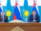 قازاقستان جانە سلوۆاكيا پرەمەر-مينيسترلەرى كەزدەستى