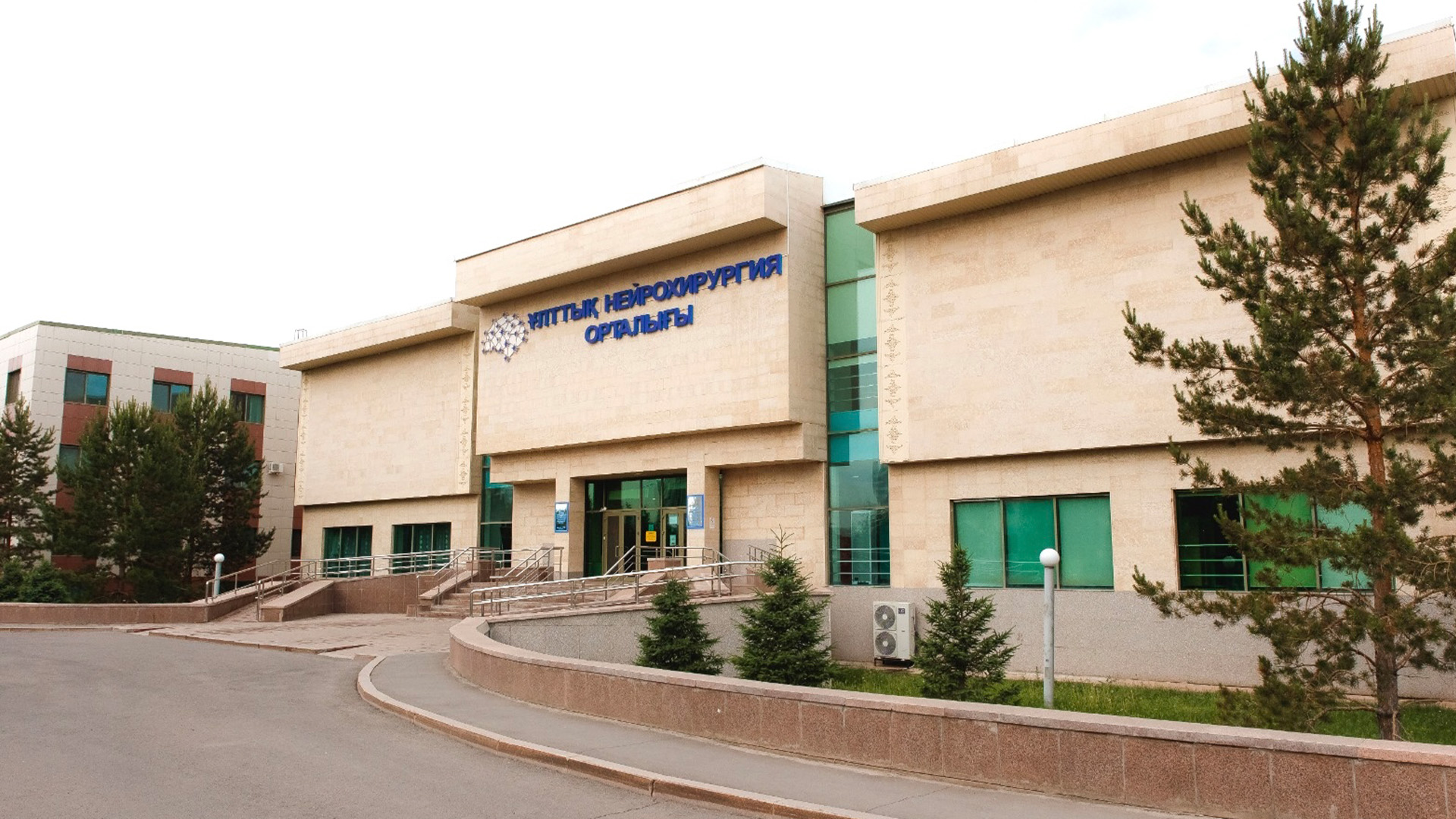 دارىلىك زاتتار قاۋىپسىز ءارى قولجەتىمدى بولۋعا ءتيىس