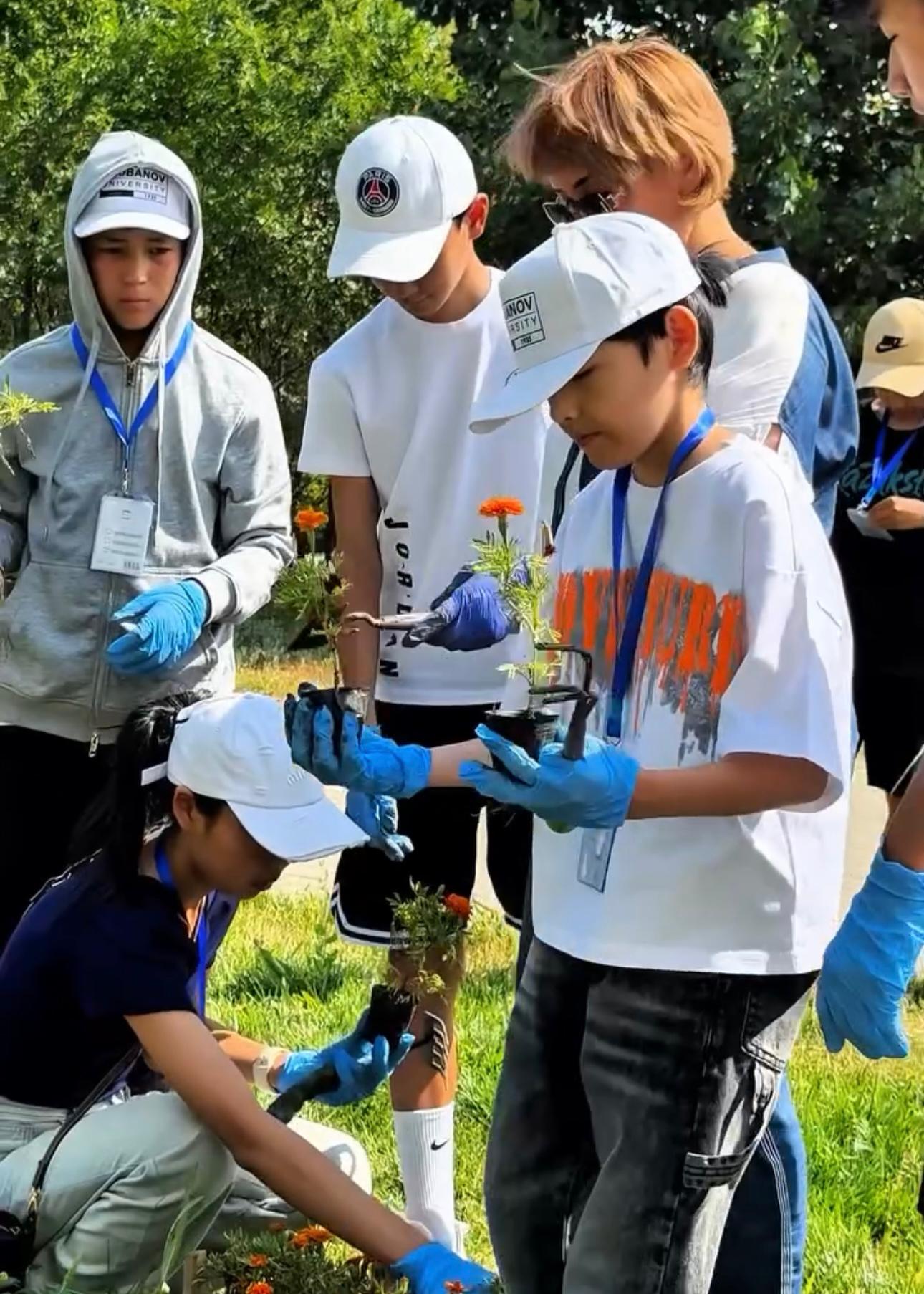 ۋنيۆەرسيتەتتە وقۋشىلارعا ارنالعان ەكولاگەر ۇيىمداستىرىلدى