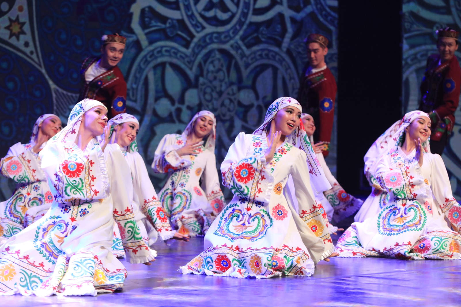 «بي كەرۋەنى» وڭتۇستىككە كەلدى