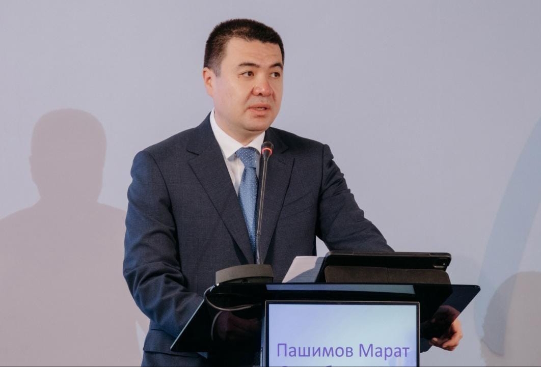 كارديولوگتار تۇركىستاندا باس قوستى