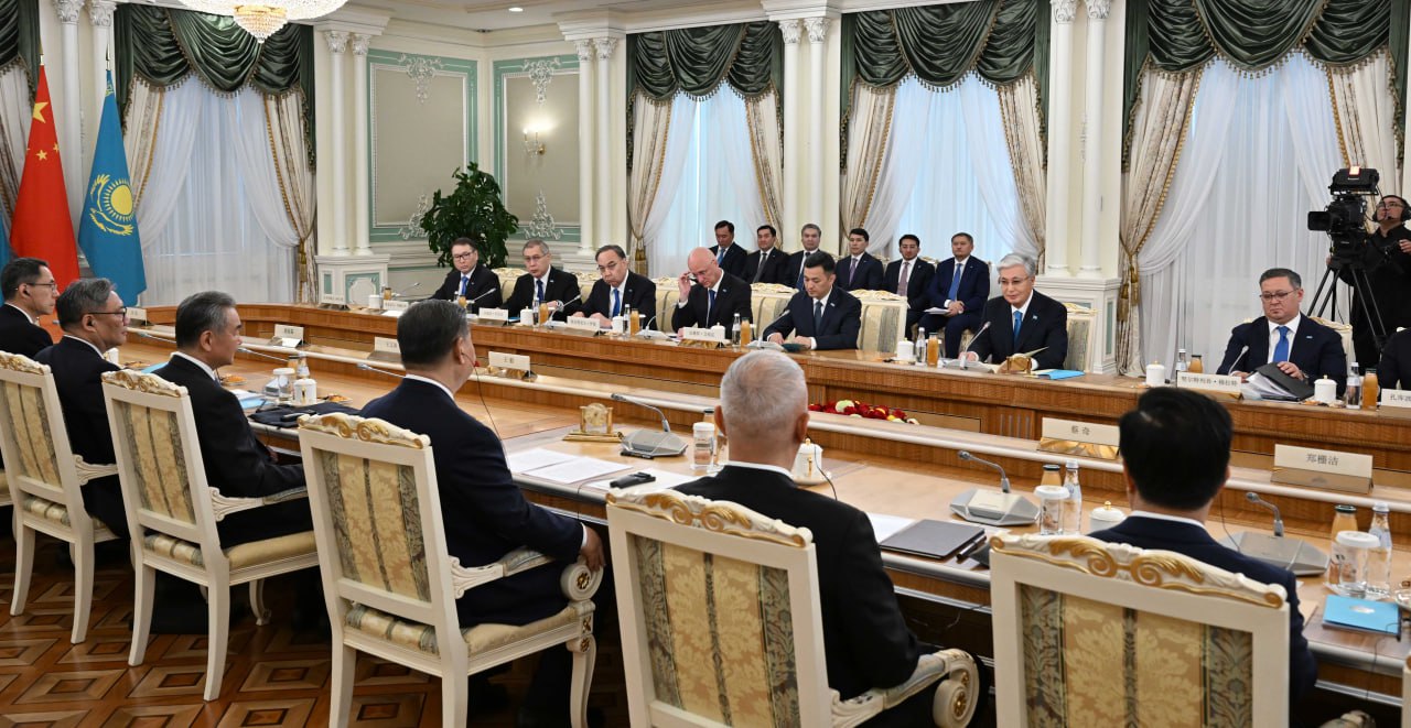 قىتاي قازاقستاننىڭ تاتۋ كورشىسى جانە سەنىمدى ستراتەگيالىق سەرىكتەسى - پرەزيدەنت