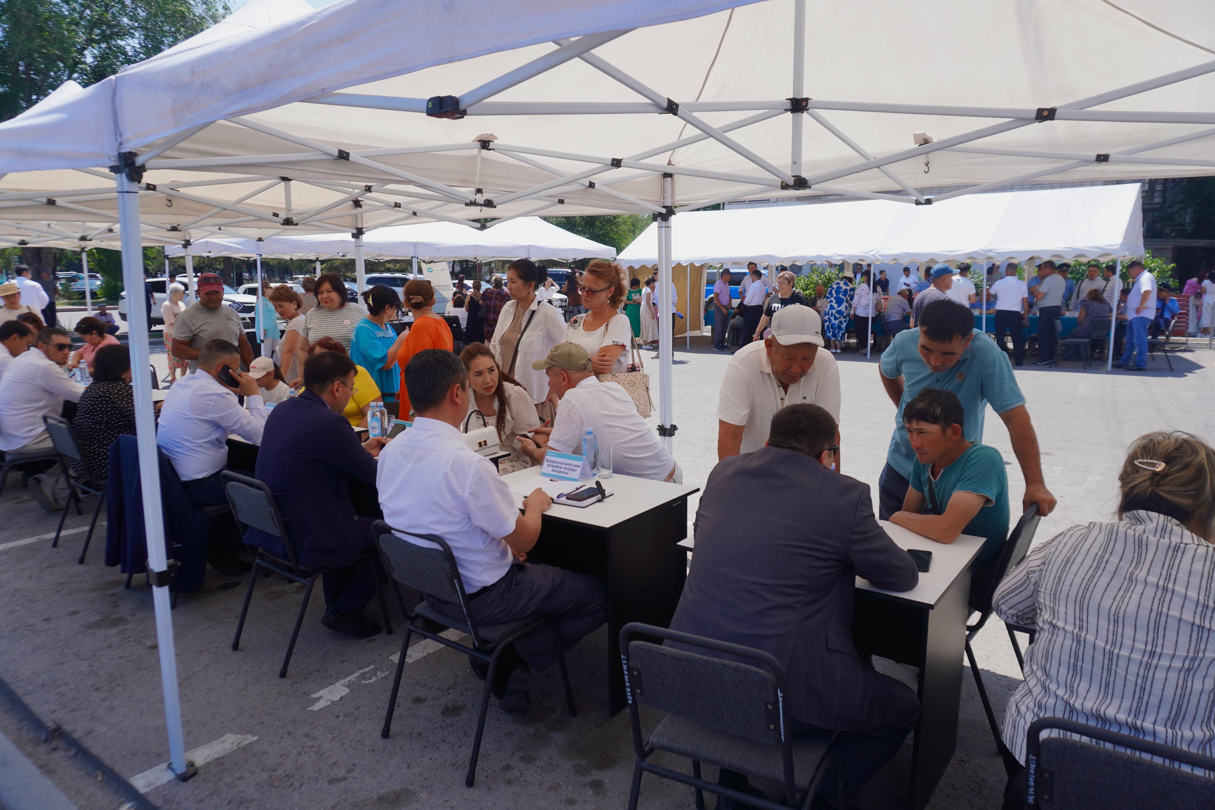 AMANAT پارتياسىنىڭ ءموبيلدى قوعامدىق قابىلداۋى قوناەۆ قالاسىندا ءوتتى