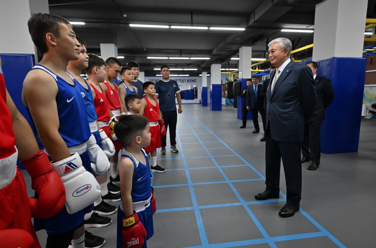 پرەزيدەنت بەكزات ساتتارحانوۆ اتىنداعى سپورت كەشەنىن ارالادى