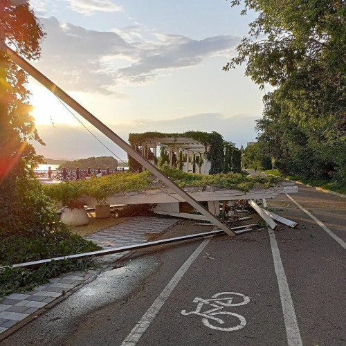 اقسۋ قالاسى داۋىلدان كەيىن قالپىنا كەلتىرىلىپ جاتىر